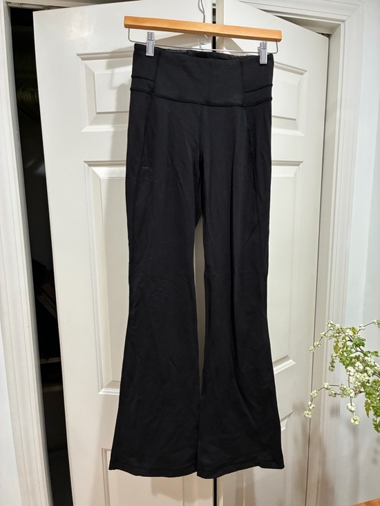 Lululemon High-Rise Black Flare Leg Yoga Pants - Picture 2 of 4